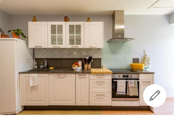 Апартаменты Chez Lucia A 15Min De Perigueux A 6Km Autoroute A89 Eglise-Neuve-de-Vergt Экстерьер фото