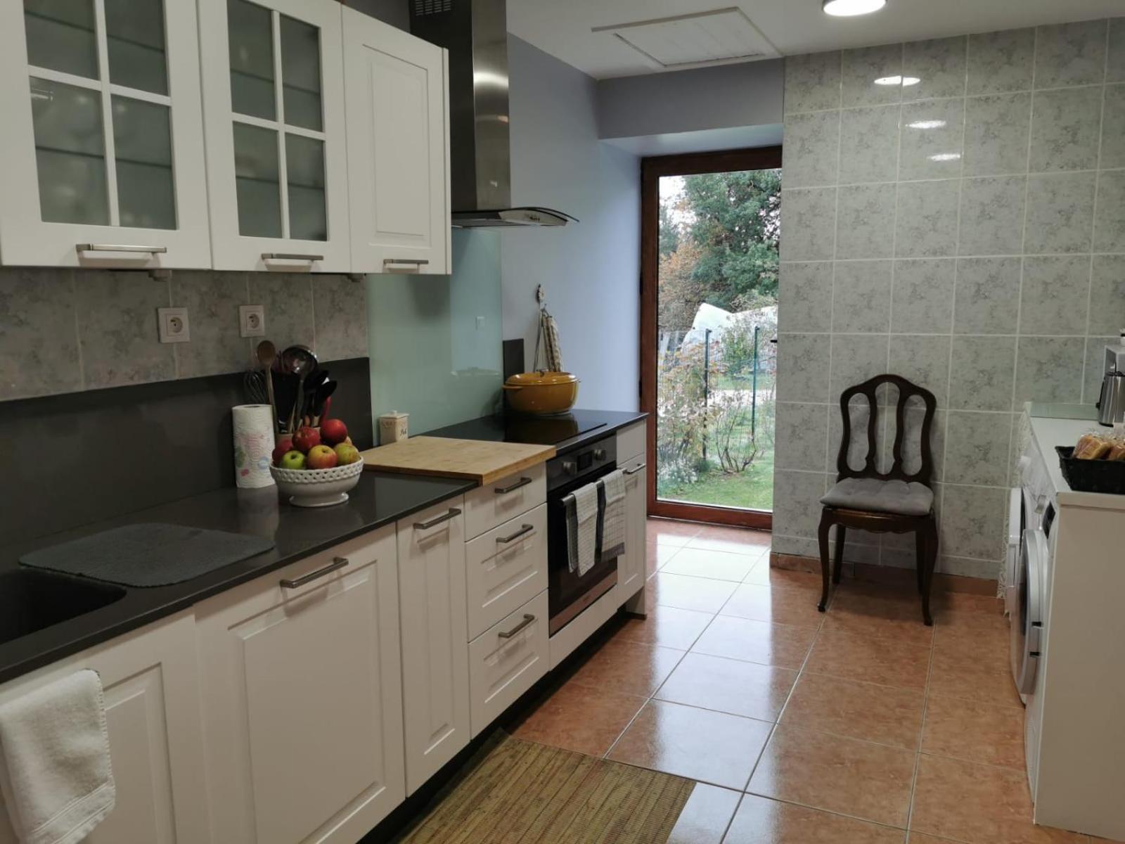 Апартаменты Chez Lucia A 15Min De Perigueux A 6Km Autoroute A89 Eglise-Neuve-de-Vergt Номер фото